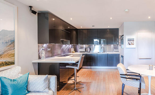 Kitchen / Dining