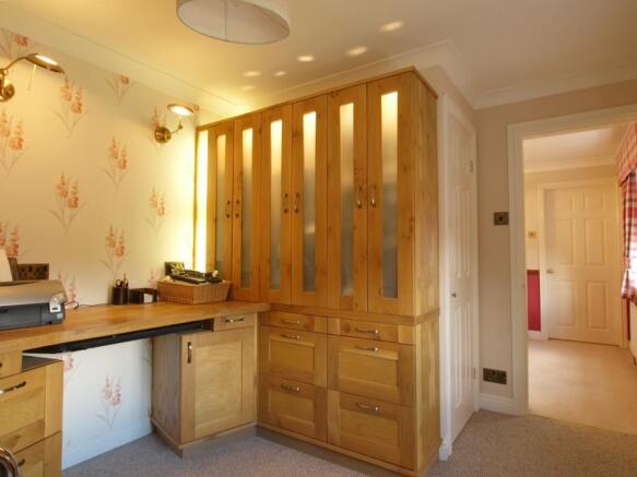 Bedroom 4 (Double)