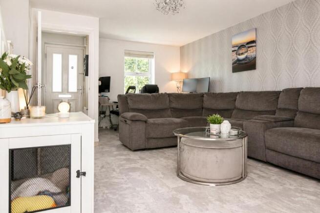 Living Room a.jpg