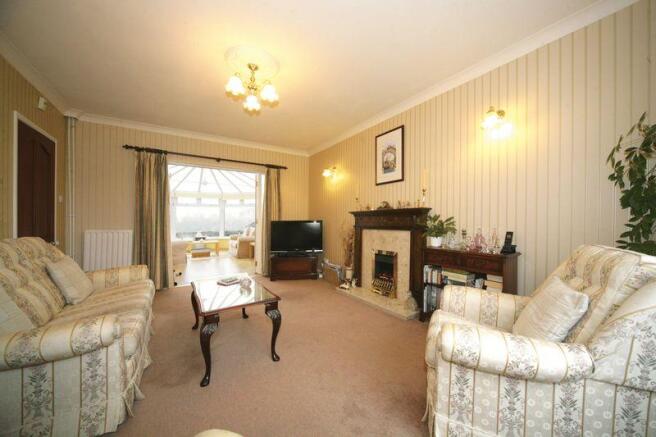 sitting room long