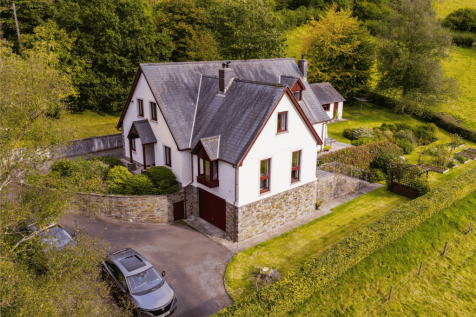 Maesllyn, Llandysul, SA44