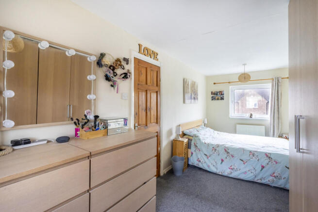 3 bed Semi-Detached for sale Image 7