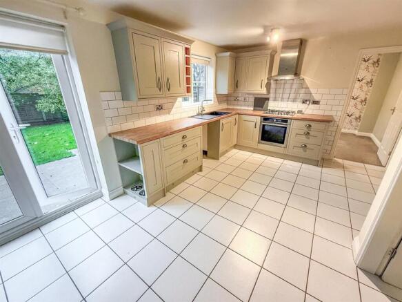 Kitchen/Breakfast Room