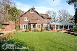 2, Scarletts Cottages, Holtye Road, Cowden, Edenbridge TN8 7EG