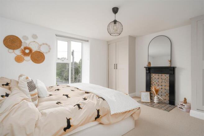 Bedroom1.jpg