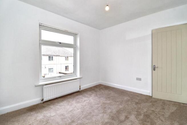 3 bed Semi-Detached for sale Image 12