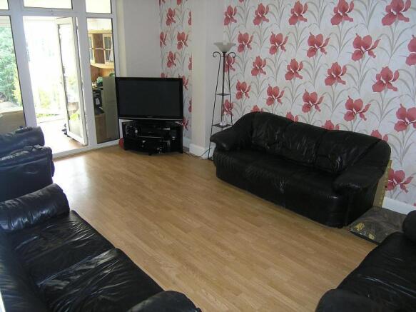 Lounge 2