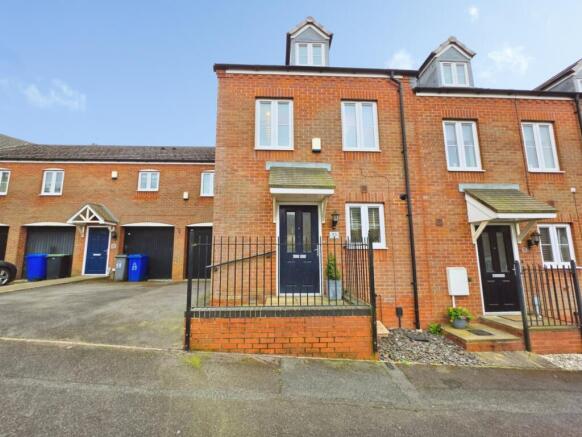 Burtree Drive, Stoke-On-Trent photo 3