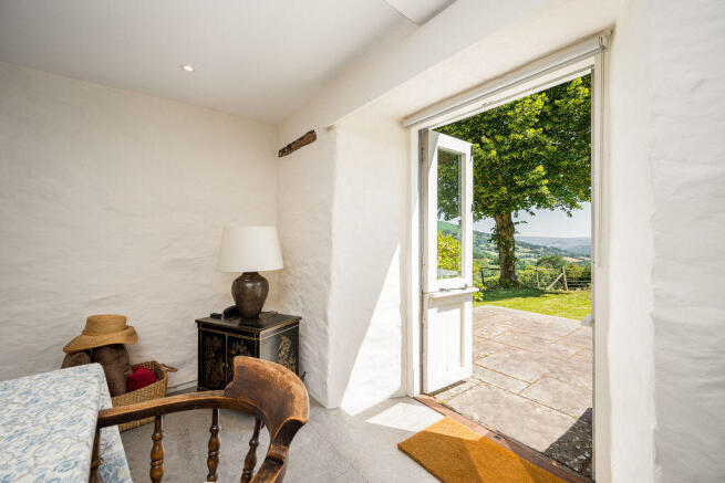 Kitchen / Dining Room View