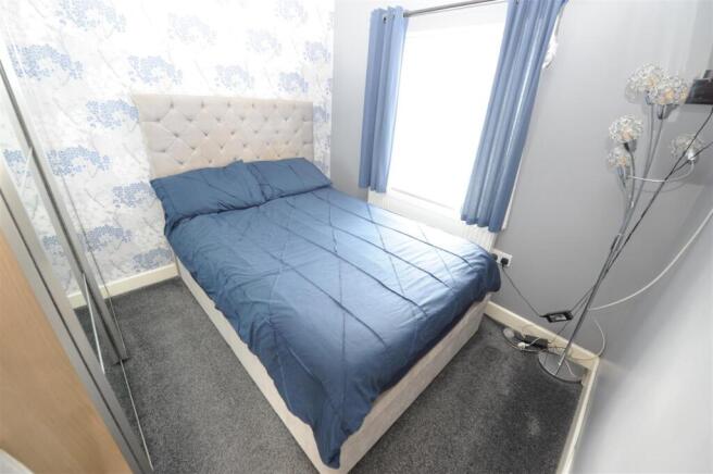 3 bed Semi-Detached for sale Image 9