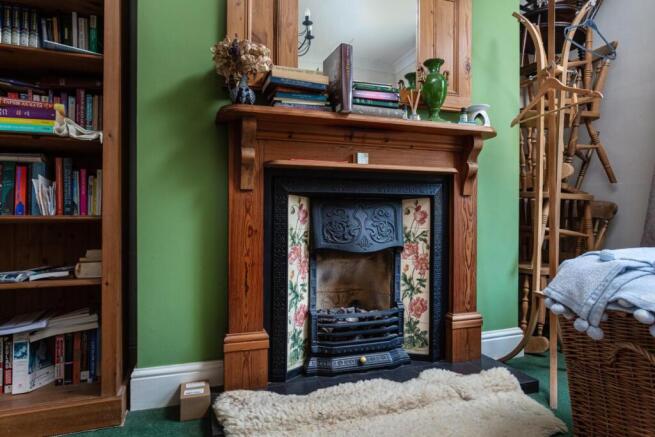 2 bed Terraced for sale Image 5
