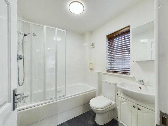 En-suite 1