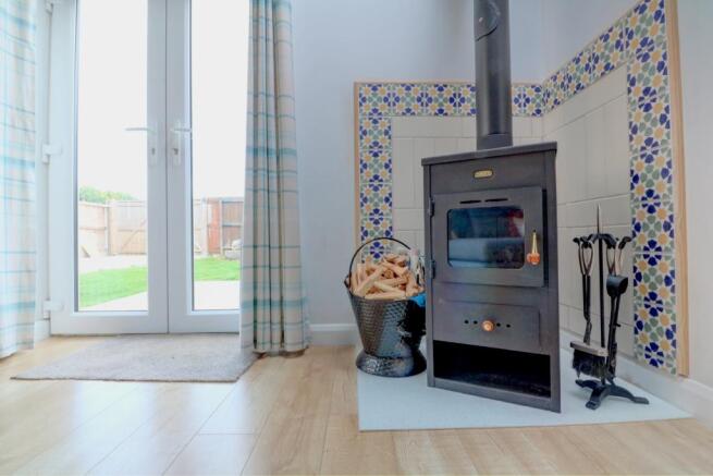 Log burner