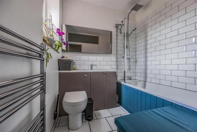 57 Chesterfield Road, Baffins-PorticoMarketing-Sol