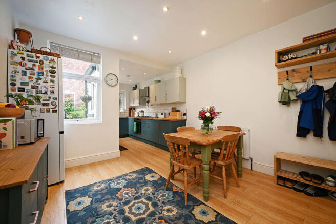 Dining Kitchen 