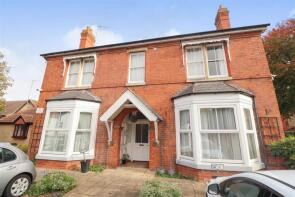 Flat 1, 11 The Linnetts, Park Road, Rushden NN10 0RW