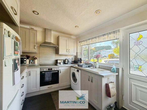 95872aba--4C4F-A5...