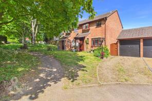 14, Grovebury Close, Norwich NR13 5NJ