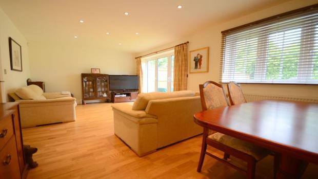 Living/Dining Room