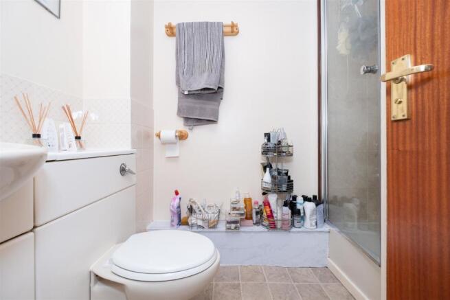 Knowles Close-4.jpg