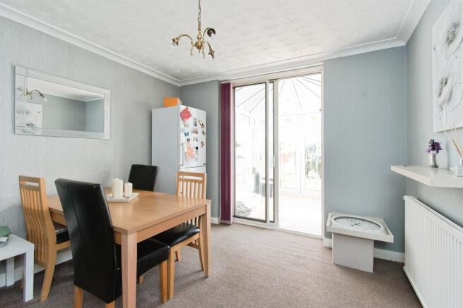 3 bed Detached for sale Image 7