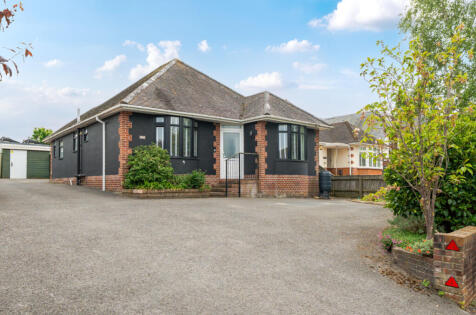 Bure Lane, Friars Cliff, Christchurch, BH23