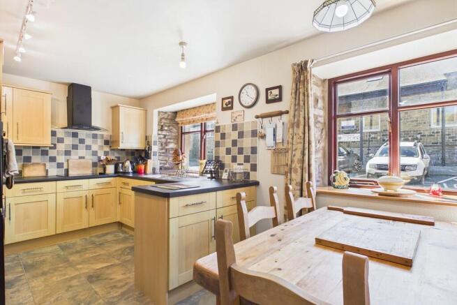 Kitchen/Dining Ro...