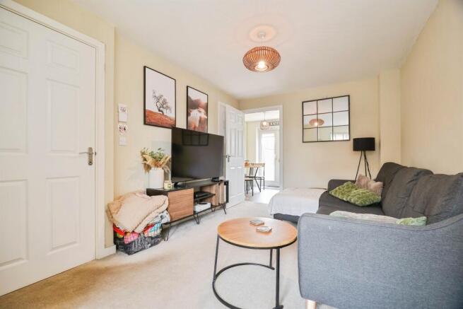 2 bed Terraced for sale Image 4