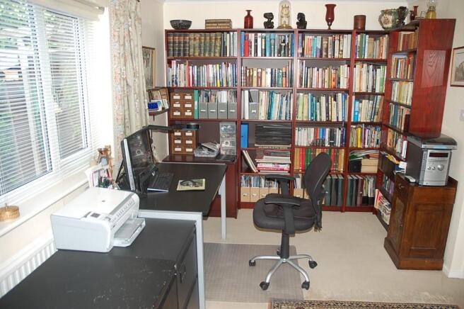 Photo 9