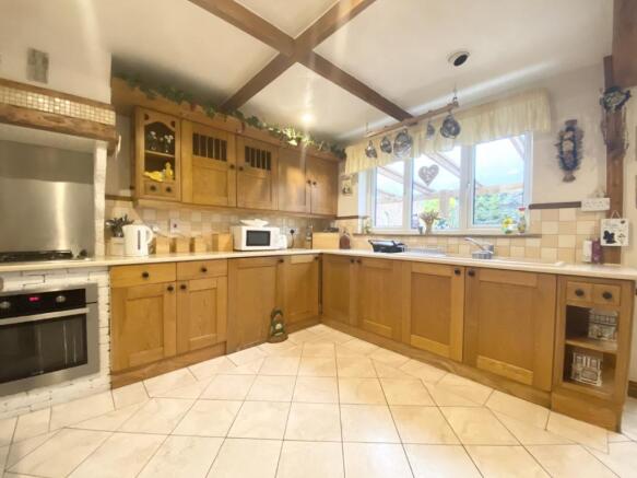 Kitchen/Breakfast ro