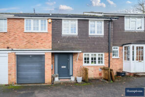 32, St Nicholas Close, Amersham HP7 9NW