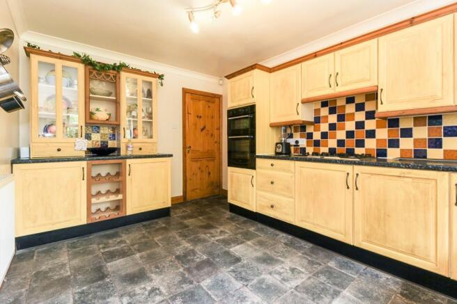 Kitchen/Breakfast Room