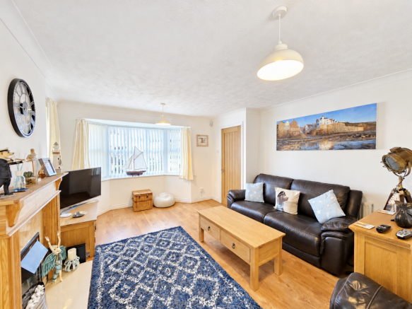 Bielby Close, Newby, Scarborough, North Yorkshire photo 4