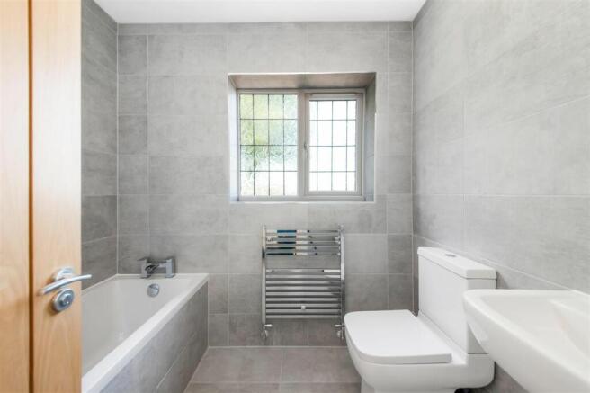 HOUSE BATHROOM