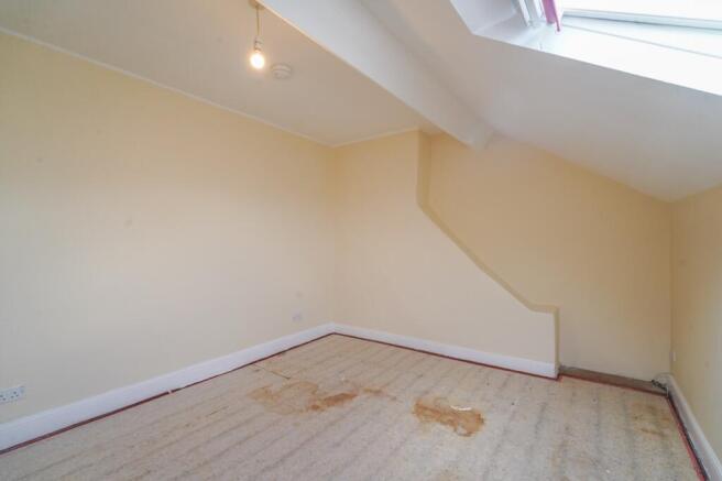 2 bed Flat for sale Image 11