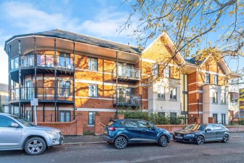 Linden Road, Bedford, MK40