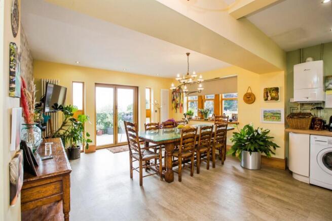 4 bed Barn Conversion for sale Image 6