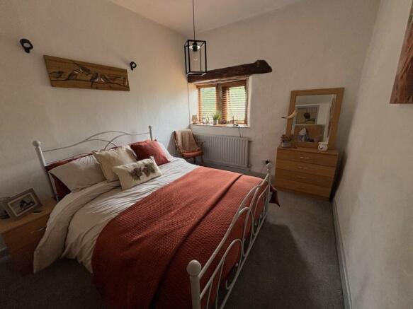 3 bed Detached for sale Image 12