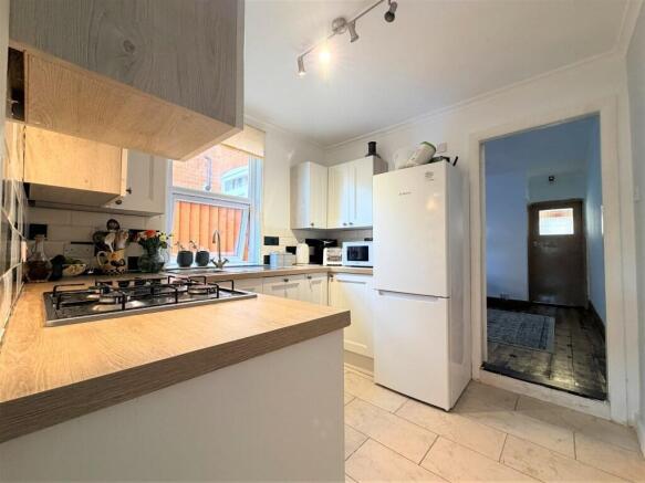 KITCHEN2