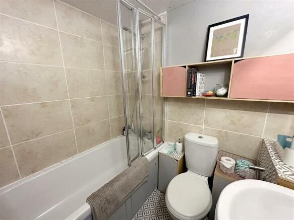 Photo 13