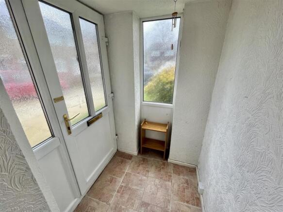 Westbury Avenue, Sale photo 4