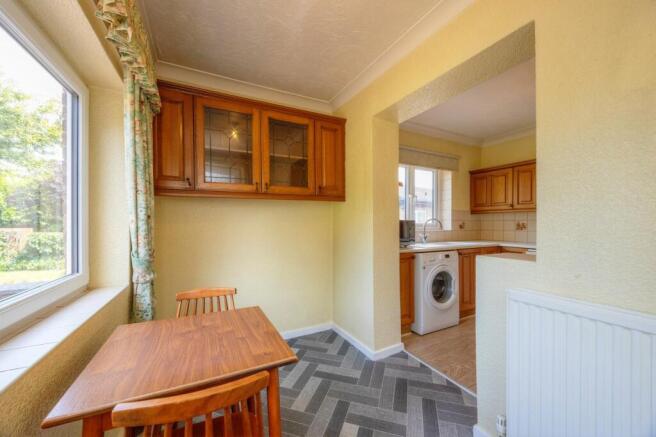 2 bed Detached Bungalow for sale Image 7