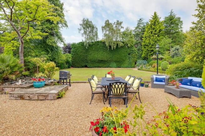 Croft Drive East, Wirral, CH48 photo 4