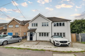 89, Clarence Road North, South Benfleet, Benfleet SS7 1HT
