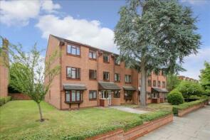 Flat 8, Roselle Court, Park View Road, London W5 2JX