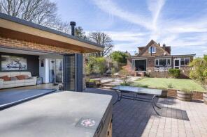 Shepham, Scotsford Road, Broad Oak, Heathfield TN21 8UD