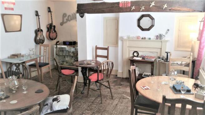 feelgoodfarm-cafe.jpg
