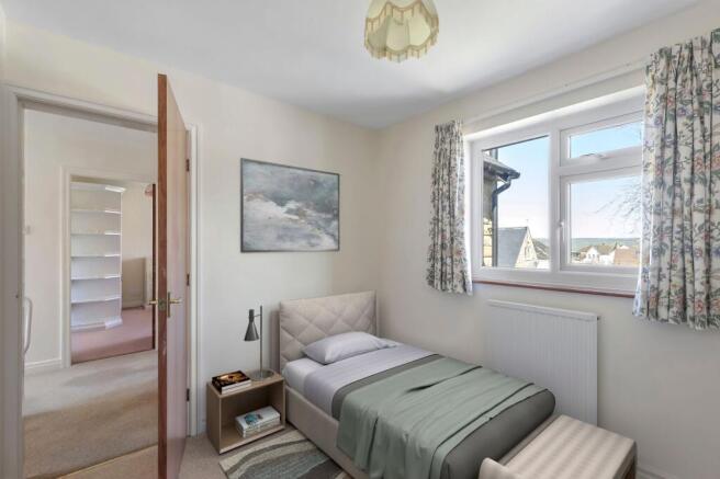 4 bed Detached for sale Image 8