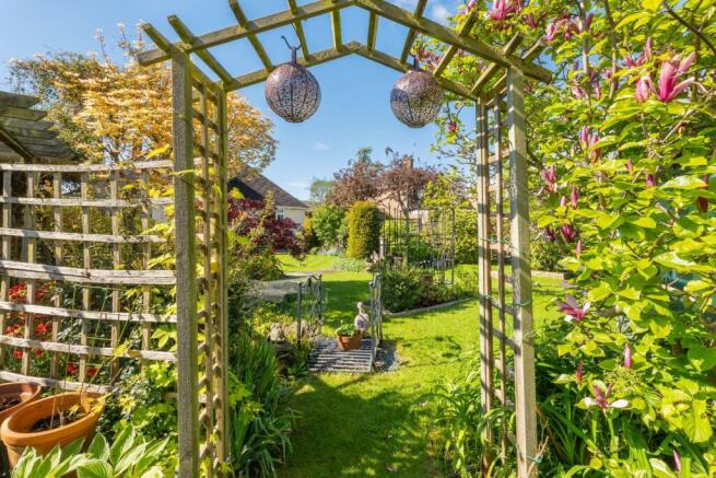 GARDEN-7.jpg