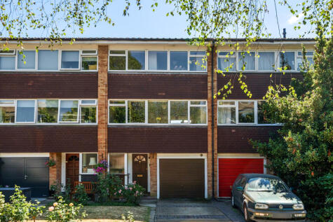 Lake Gardens, Richmond, TW10
